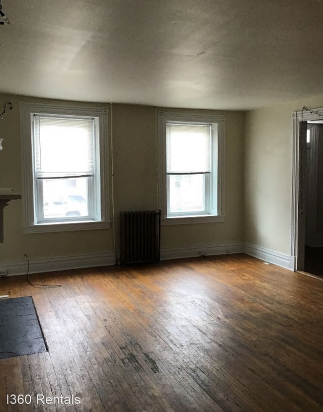 Building Photo - 6 br, 1.5 bath House - 23 N Earl St