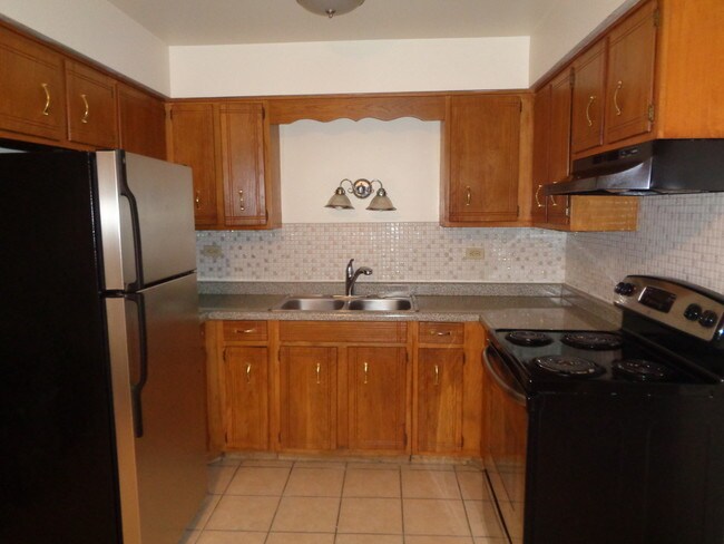 Building Photo - 11934 S Ridgeway Ave