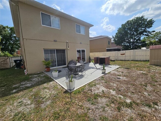 Foto del edificio - 1920 Meadow Pond Way