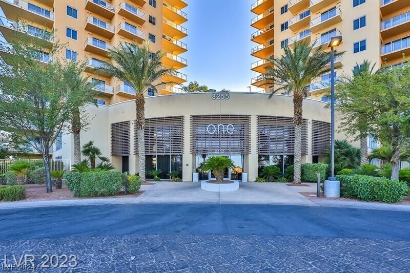 Primary Photo - 8255 S Las Vegas Blvd