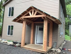 Building Photo - 27130 E Sleret Ln