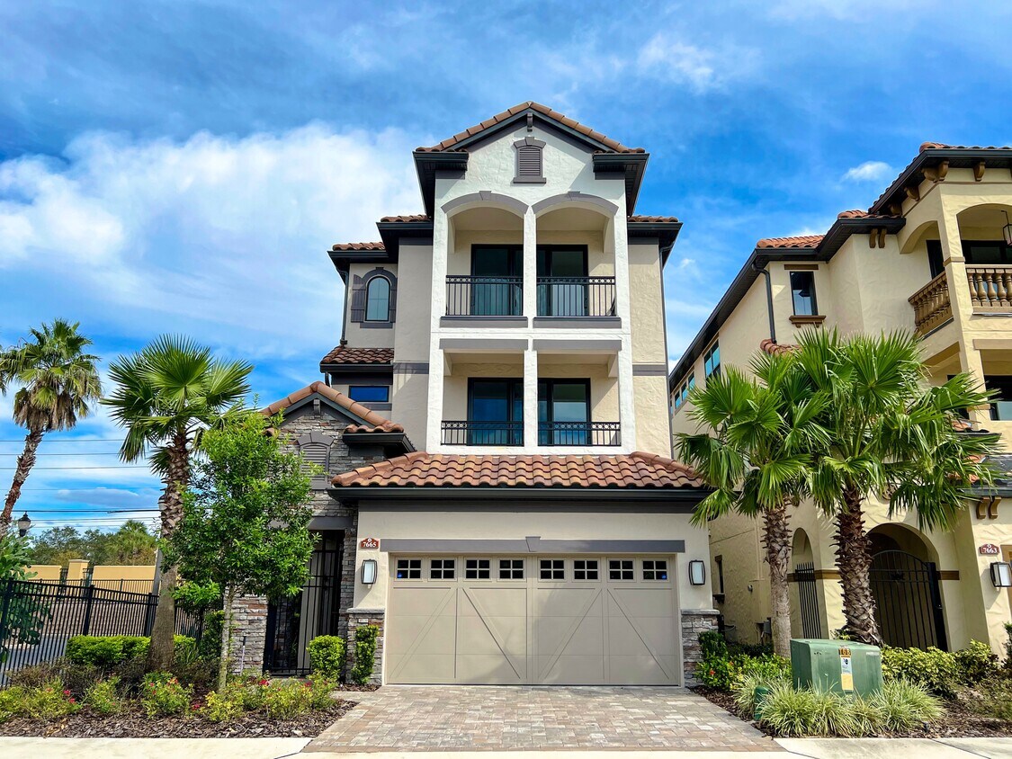 Primary Photo - 7665 Toscana Blvd