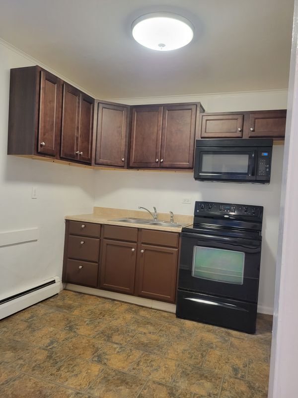 Foto del edificio - 1024 N High St