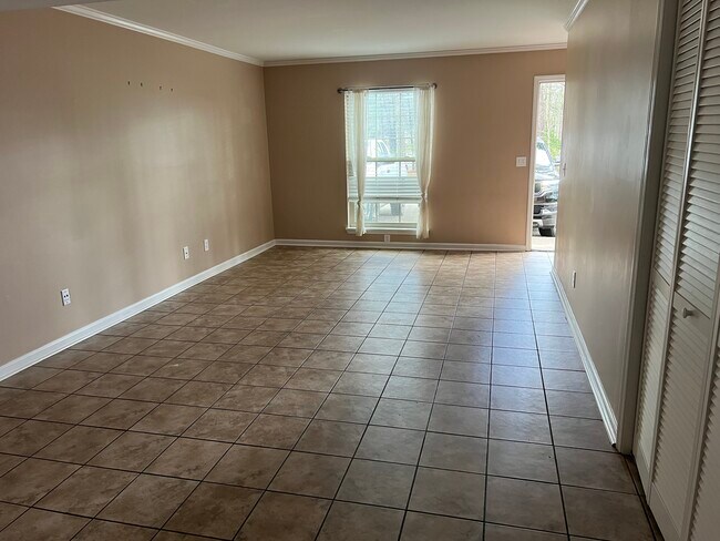 Building Photo - Walston Bridge Apartments