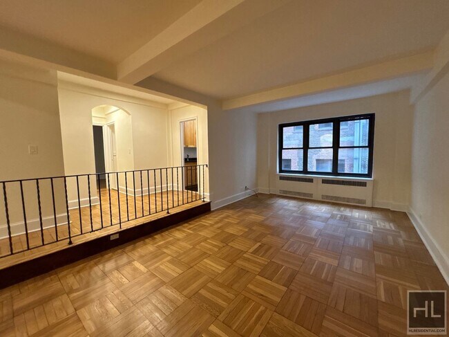Foto del edificio - EAST 56 STREET