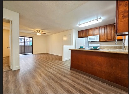 Building Photo - The Vine Apts.