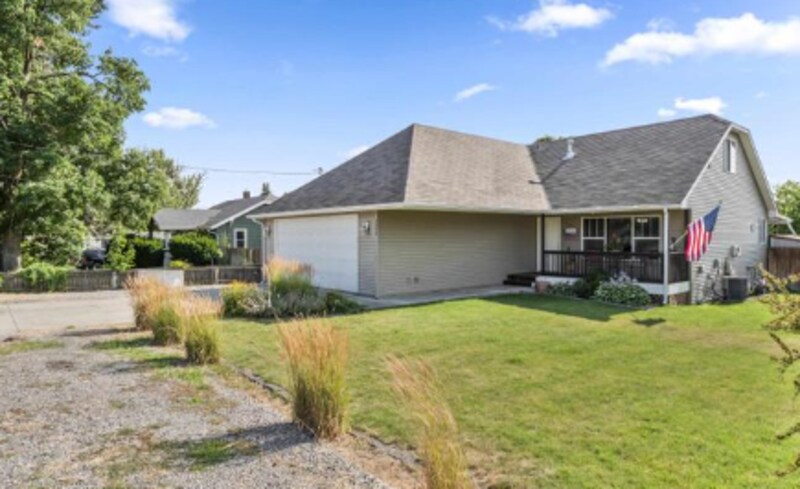 Foto del edificio - 3305 N Fowler Rd