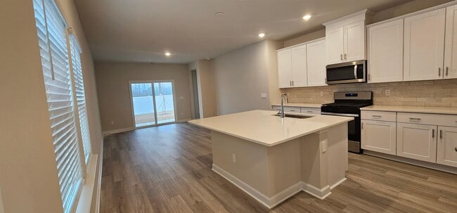 Foto del edificio - 813 Cypress Preserve Cir