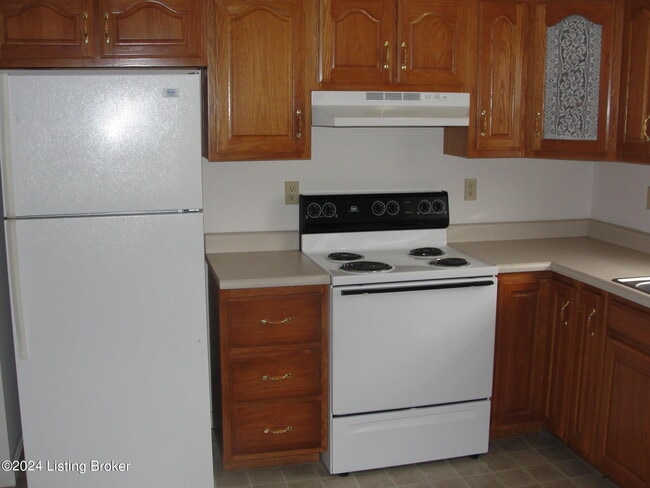 Building Photo - 112 Laura Ln