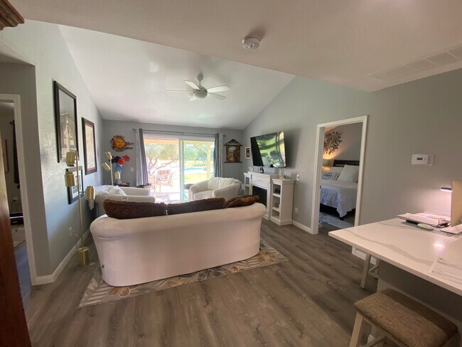 Building Photo - 44380 E Sundown Crest Dr