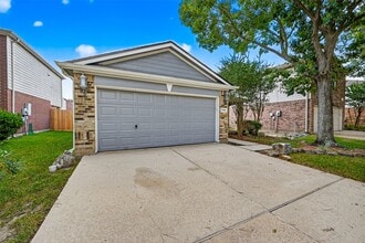 Building Photo - 17119 Shadow Ledge Dr