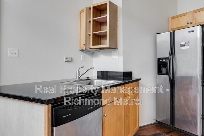 Foto del edificio - 1321 1/2 E. Main St.