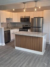 Building Photo - 1365 Dennison Ave