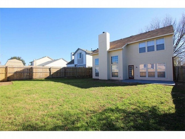 Building Photo - 10124 Long Rifle Dr
