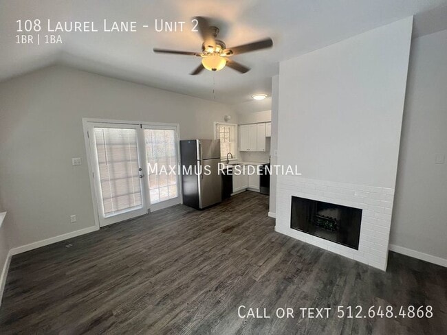 Building Photo - 1/1 Garage Apt for Lease. Well-Maintained ...