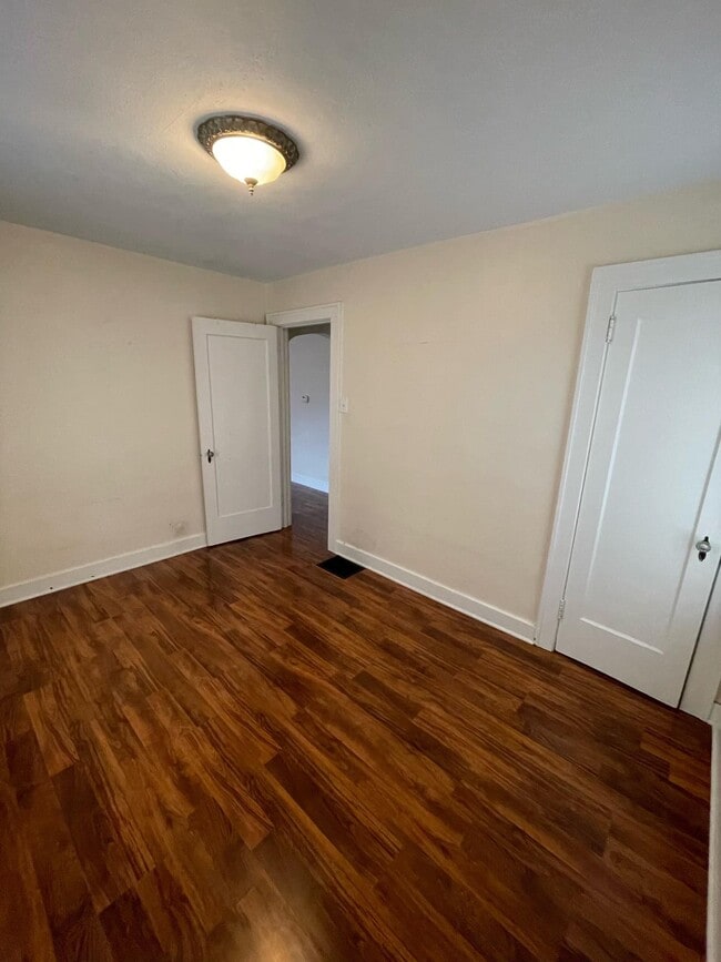 466 Washington St, Forsyth, IL 62535 House Rental in Forsyth, IL