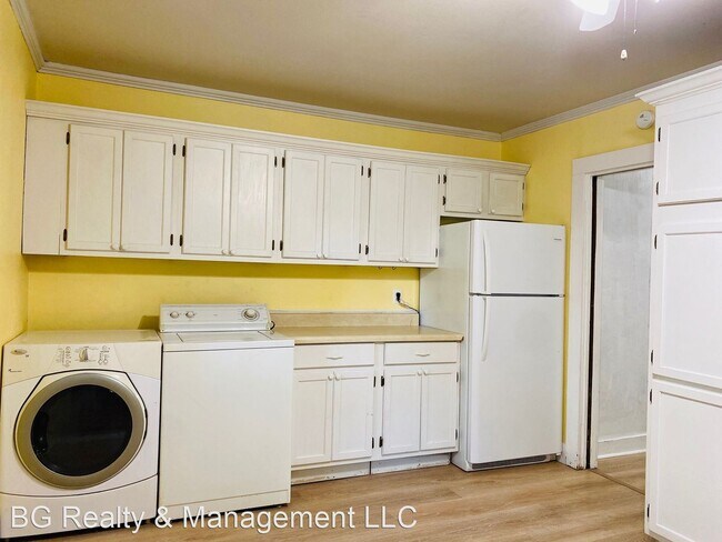 Building Photo - 2 br, 1 bath House - 954 Azalea