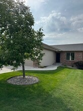 Building Photo - 4976 Remember Dr