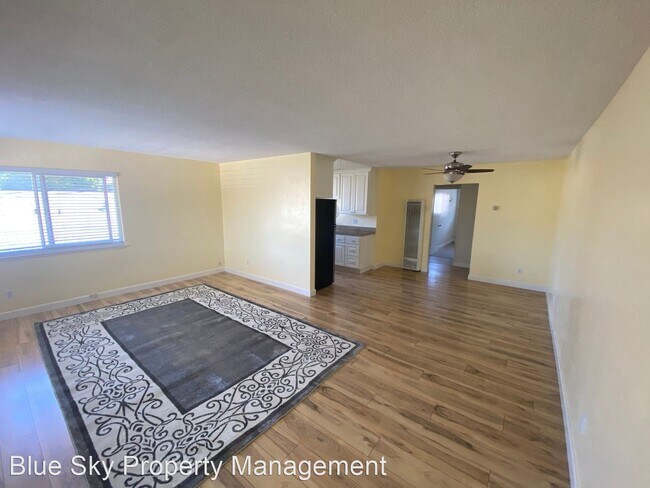 Building Photo - 1730 Kinsley St