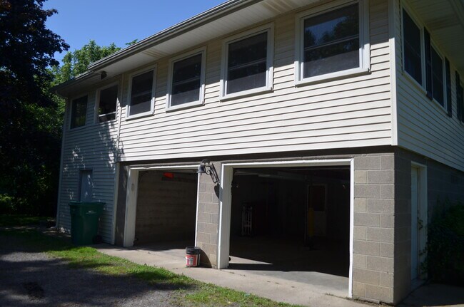 Building Photo - 6300 Pontiac Trail