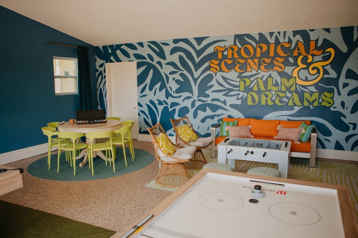 Foto principal - 1608 80th St NW