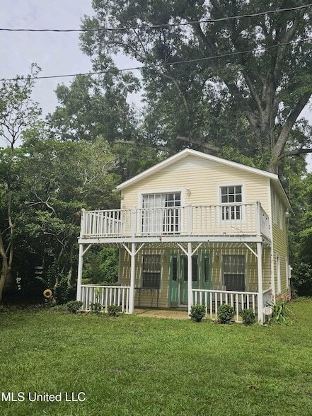 Building Photo - 859 Mill St