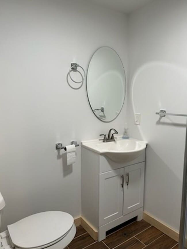 Building Photo - Blu Dot Farm 3