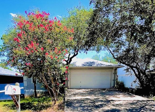 Foto principal - 1907 Ramona Cir
