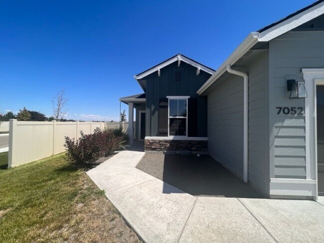 Foto del edificio - Beautiful 3 bedroom 2 bathroom Home in Meridian