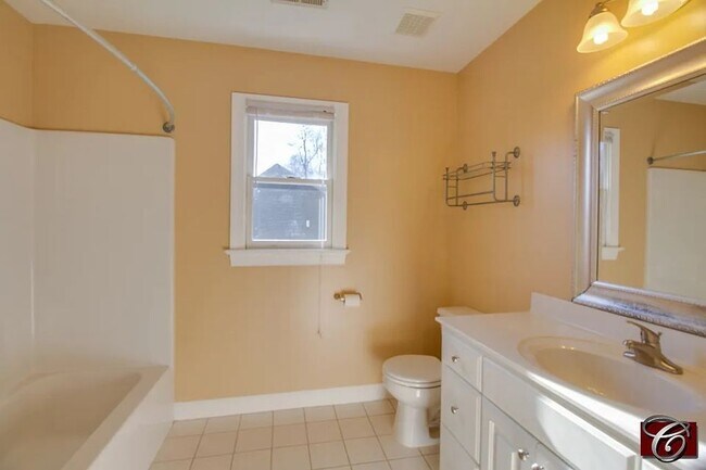 Building Photo - 5918 Old Fox Trail