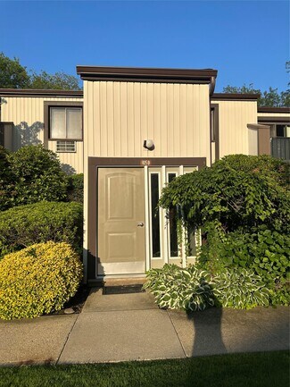 Building Photo - 105 Richmond Blvd