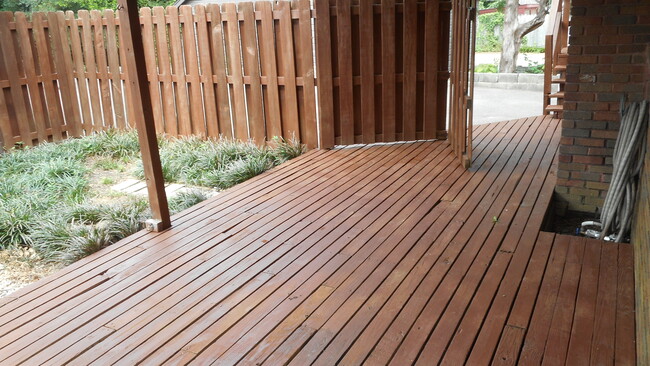 Building Photo - 235 Hawthorne St