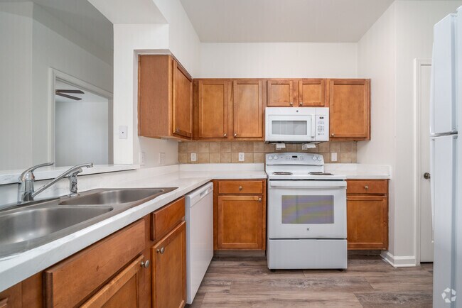 3 habitaciones, 2 baños - 1193 pies cuadrados - Cocina - Brookside Gardens