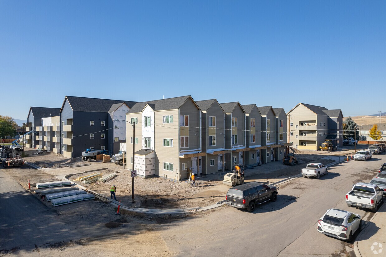 Construction - Oct 2022 - Cooley Apartment Homes