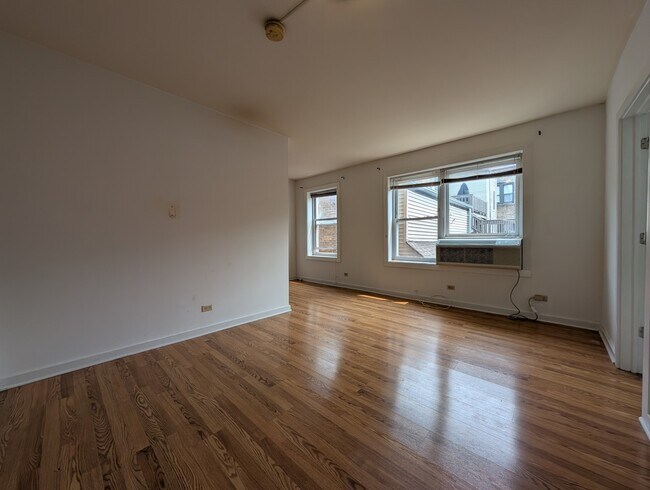 Foto del edificio - 1850 N Humboldt Blvd