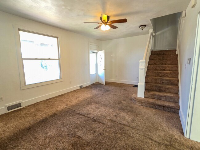 Foto del edificio - 1330 Woodmont Ave