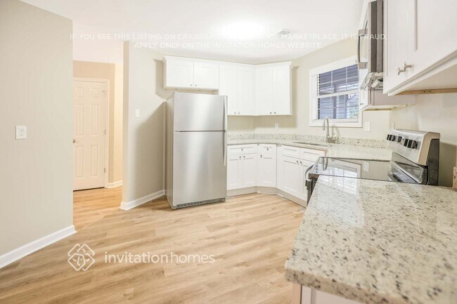 Foto del edificio - 35 Brookside Cir