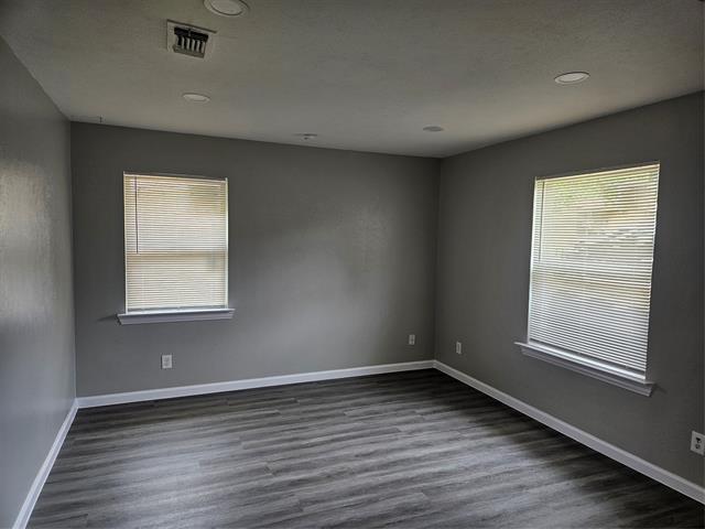 Building Photo - 918 Lindy Ct
