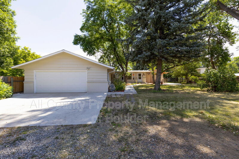 Foto principal - 1098 Cherryvale Rd