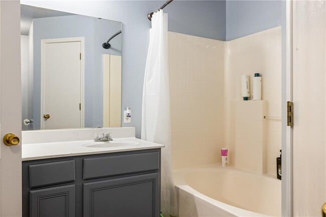 Building Photo - 2703 Little Nolan Rd