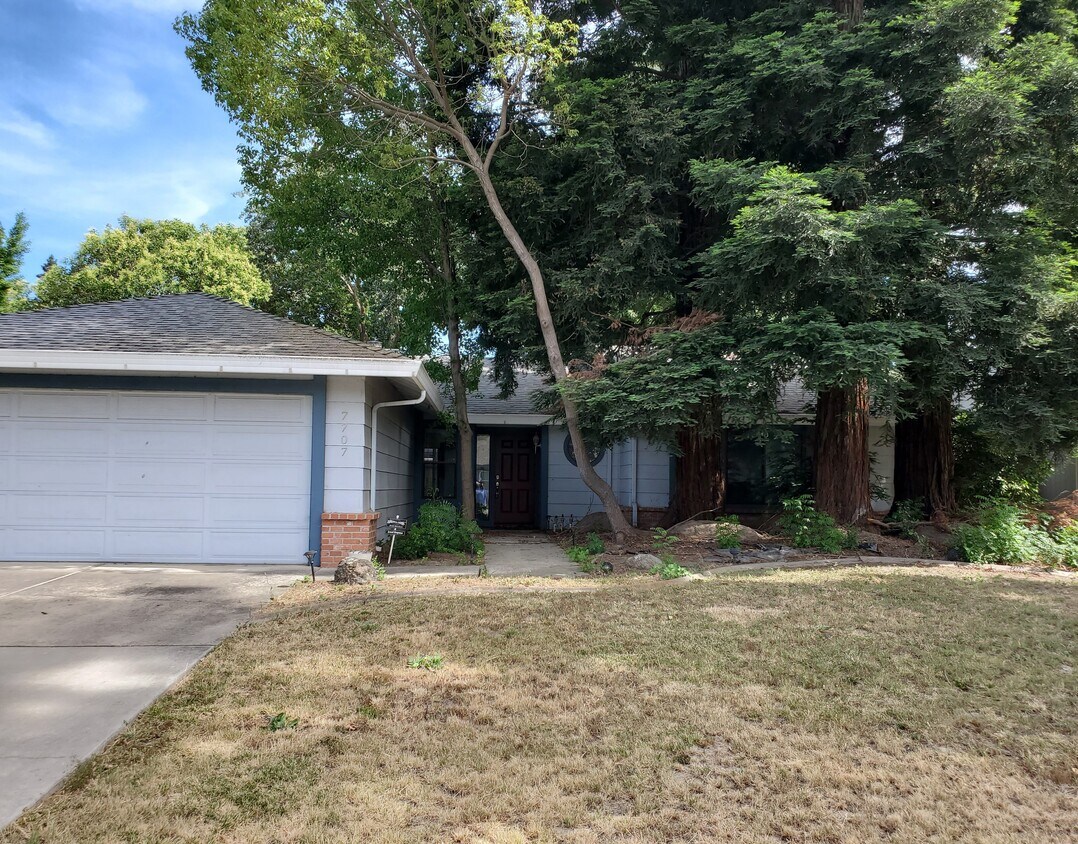 Primary Photo - 7707 Windbridge Dr