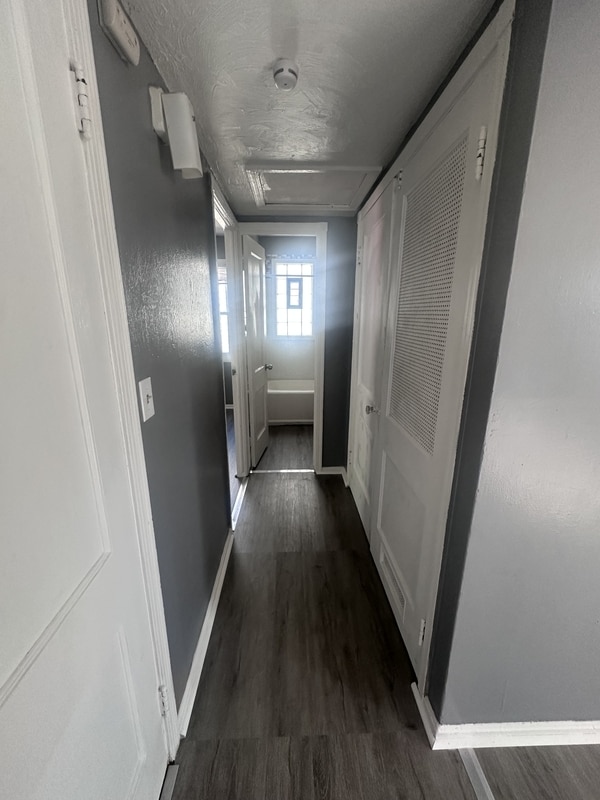 16313 Clearview Ave Cleveland, OH 44128 – photo 4