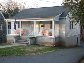Building Photo - 211 Todd Ave