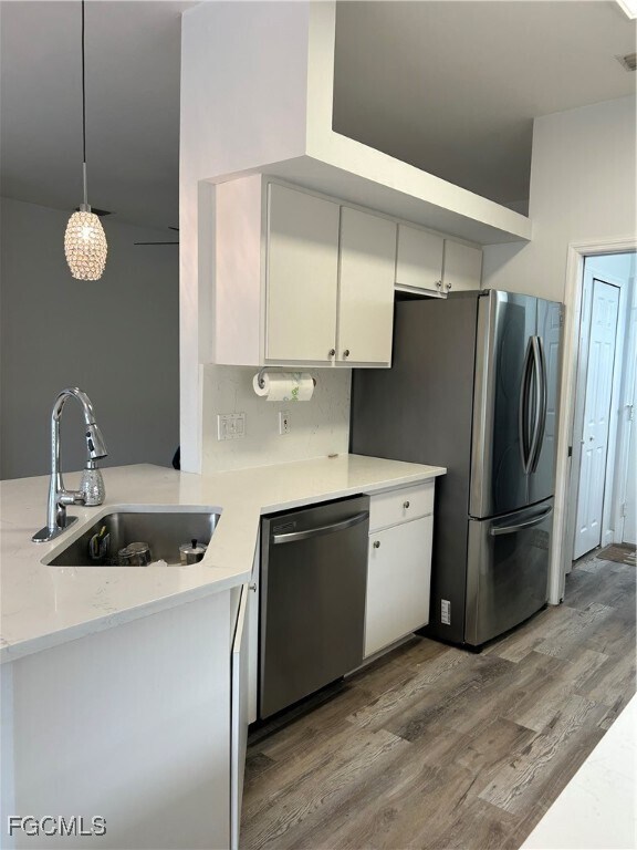 Building Photo - 10700 Aqua Surf Ct