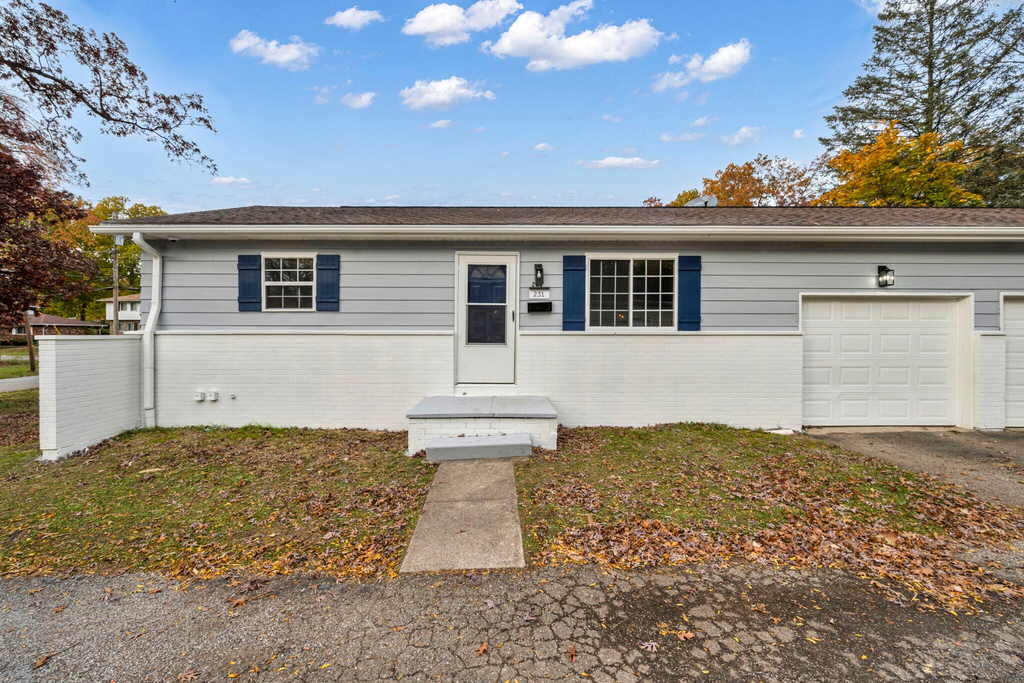 231 Randel Ave Akron, OH 44313 – photo 2