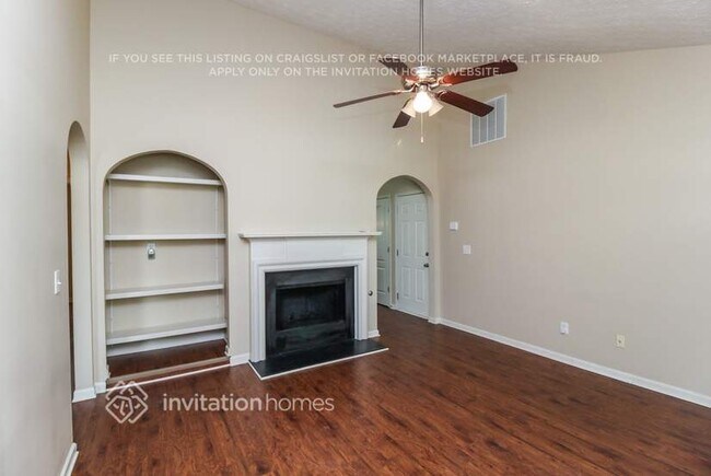 Foto del edificio - 207 Misty Ridge Trail
