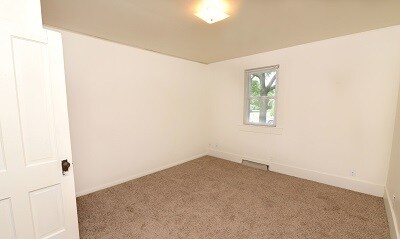 Foto del edificio - 636 N Franklin St