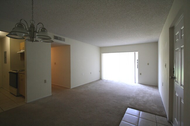 Building Photo - 1186 Lake Terry Dr