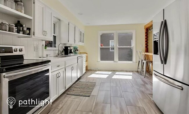 Building Photo - 14832 West 90th Terrace