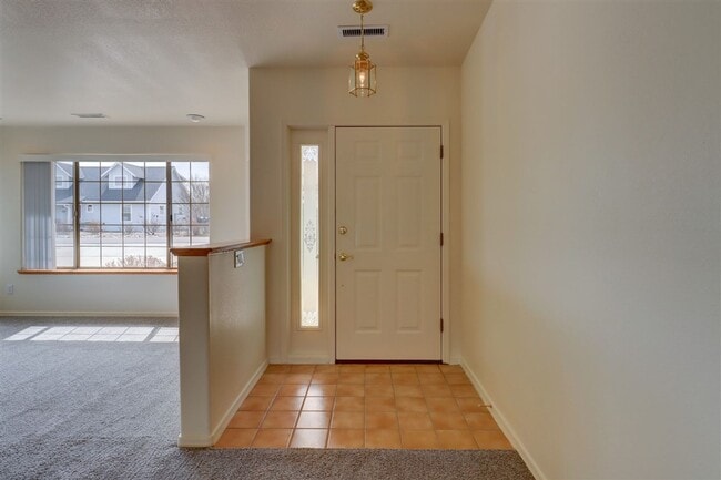 Building Photo - 9440 E Towago Dr